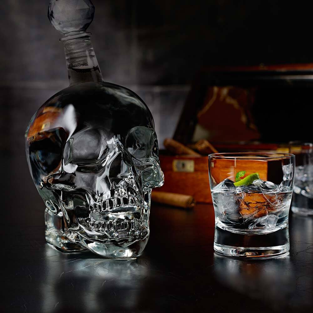 Liquor Decanter - Skull - 1 Litre